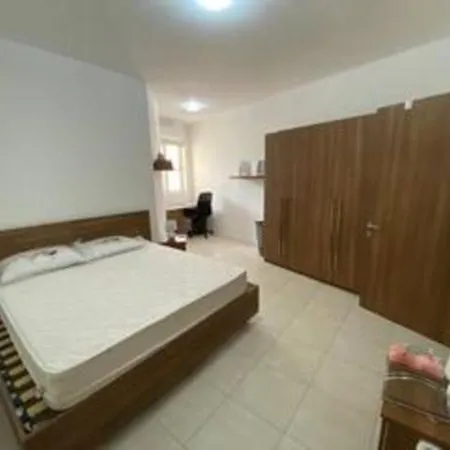 Bright And Spacious 2 Bedroom Flat Da Vinci Court Apartment *