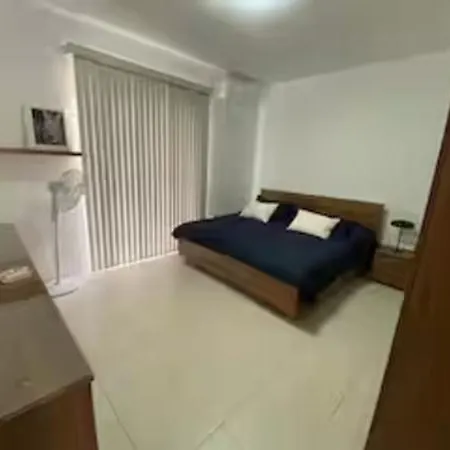 Apartment Bright And Spacious 2 Bedroom Flat Da Vinci Court