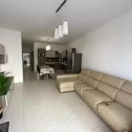 Apartment Bright And Spacious 2 Bedroom Flat Da Vinci Court Tal-Hriereb
